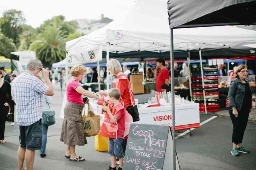 chợ truyền thống ở New Zealand - chợ Pháp